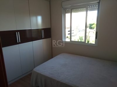 Apartamento à venda com 73m², 3 quartos, 1 suíte, 1 vaga no bairro Partenon em Porto Alegre - Foto 17