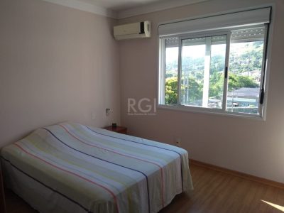 Apartamento à venda com 73m², 3 quartos, 1 suíte, 1 vaga no bairro Partenon em Porto Alegre - Foto 25