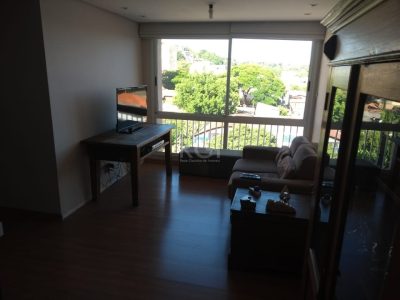 Apartamento à venda com 73m², 3 quartos, 1 suíte, 1 vaga no bairro Partenon em Porto Alegre - Foto 32