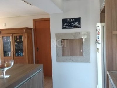 Apartamento à venda com 73m², 3 quartos, 1 suíte, 1 vaga no bairro Partenon em Porto Alegre - Foto 35