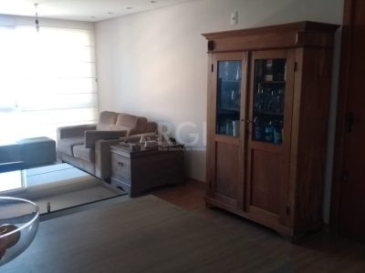 Apartamento à venda com 73m², 3 quartos, 1 suíte, 1 vaga no bairro Partenon em Porto Alegre - Foto 40