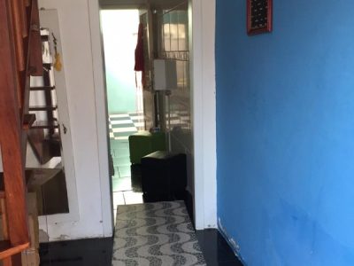 Casa à venda com 80m², 3 quartos no bairro Medianeira em Porto Alegre - Foto 17