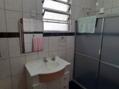 Casa à venda com 135m², 3 quartos, 1 suíte, 5 vagas no bairro Ipanema em Porto Alegre - Foto 20