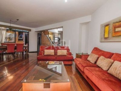 Casa à venda com 445m², 3 quartos, 3 suítes, 2 vagas no bairro Santana em Porto Alegre - Foto 6