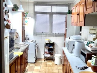 Apartamento à venda com 108m², 3 quartos, 1 suíte, 1 vaga no bairro Floresta em Porto Alegre - Foto 16