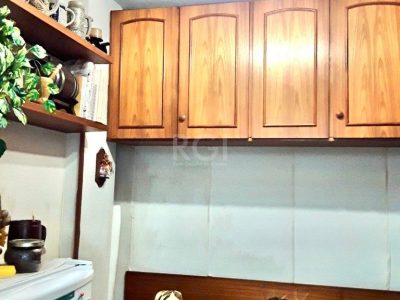 Apartamento à venda com 108m², 3 quartos, 1 suíte, 1 vaga no bairro Floresta em Porto Alegre - Foto 19