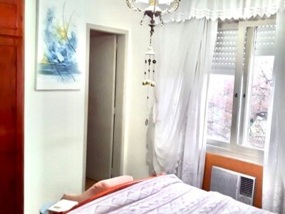 Apartamento à venda com 108m², 3 quartos, 1 suíte, 1 vaga no bairro Floresta em Porto Alegre - Foto 20