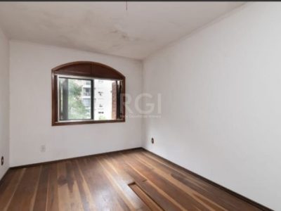 Cobertura à venda com 213m², 3 quartos, 1 suíte, 2 vagas no bairro Jardim Lindóia em Porto Alegre - Foto 12