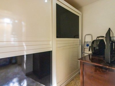 Apartamento à venda com 129m², 3 quartos, 1 suíte, 1 vaga no bairro Jardim Lindóia em Porto Alegre - Foto 16