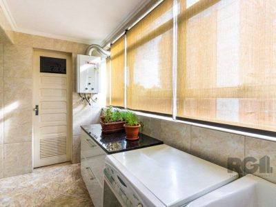 Apartamento à venda com 129m², 3 quartos, 1 suíte, 1 vaga no bairro Jardim Lindóia em Porto Alegre - Foto 19