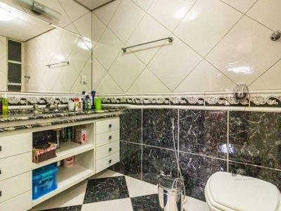 Apartamento à venda com 129m², 3 quartos, 1 suíte, 1 vaga no bairro Jardim Lindóia em Porto Alegre - Foto 21