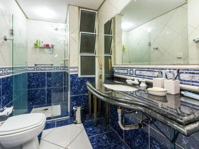 Apartamento à venda com 129m², 3 quartos, 1 suíte, 1 vaga no bairro Jardim Lindóia em Porto Alegre - Foto 25