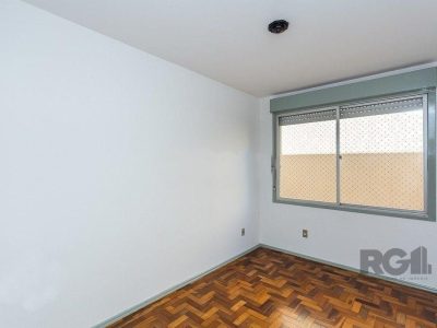 Apartamento à venda com 77m², 2 quartos, 1 vaga no bairro Petrópolis em Porto Alegre - Foto 8