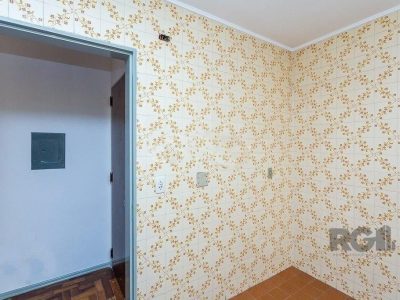 Apartamento à venda com 77m², 2 quartos, 1 vaga no bairro Petrópolis em Porto Alegre - Foto 13