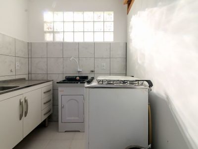 Casa à venda com 79m², 2 quartos, 1 vaga no bairro Tristeza em Porto Alegre - Foto 18