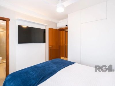 Apartamento à venda com 104m², 3 quartos, 1 suíte, 2 vagas no bairro Petrópolis em Porto Alegre - Foto 16