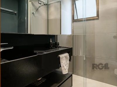 Apartamento à venda com 104m², 3 quartos, 1 suíte, 2 vagas no bairro Petrópolis em Porto Alegre - Foto 21