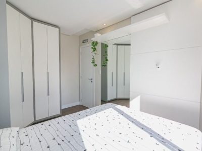 Apartamento à venda com 73m², 2 quartos, 1 suíte, 1 vaga no bairro Passo d'Areia em Porto Alegre - Foto 24