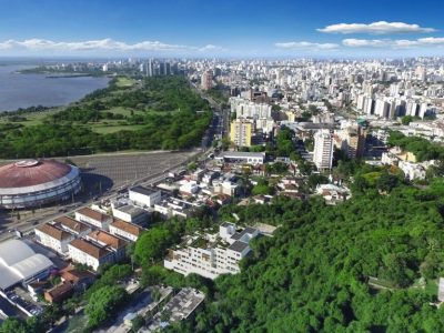 Apartamento à venda com 114m², 3 quartos, 1 suíte, 2 vagas no bairro Menino Deus em Porto Alegre - Foto 12