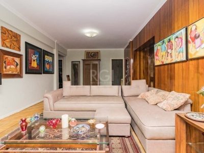 Apartamento à venda com 205m², 3 quartos, 1 suíte no bairro Rio Branco em Porto Alegre - Foto 6