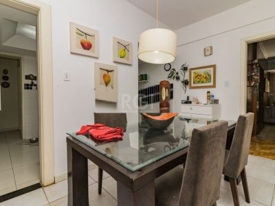 Apartamento à venda com 205m², 3 quartos, 1 suíte no bairro Rio Branco em Porto Alegre - Foto 7