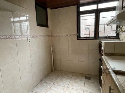 Apartamento à venda com 51m², 2 quartos, 1 vaga no bairro Santana em Porto Alegre - Foto 4