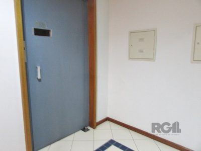 Conjunto/Sala à venda com 48m² no bairro Moinhos de Vento em Porto Alegre - Foto 6