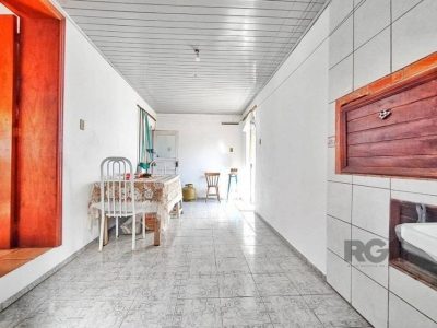 Casa à venda com 99m², 3 quartos, 1 suíte, 3 vagas no bairro São Sebastião em Porto Alegre - Foto 11