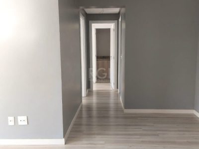 Apartamento à venda com 74m², 2 quartos, 1 suíte, 1 vaga no bairro Tristeza em Porto Alegre - Foto 14