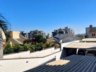 Apartamento à venda com 74m², 2 quartos, 1 suíte, 1 vaga no bairro Tristeza em Porto Alegre - Foto 22