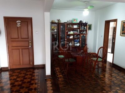 Apartamento à venda com 145m², 3 quartos, 1 vaga no bairro Cidade Baixa em Porto Alegre - Foto 2