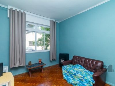 Apartamento à venda com 60m², 2 quartos, 1 vaga no bairro Azenha em Porto Alegre - Foto 2