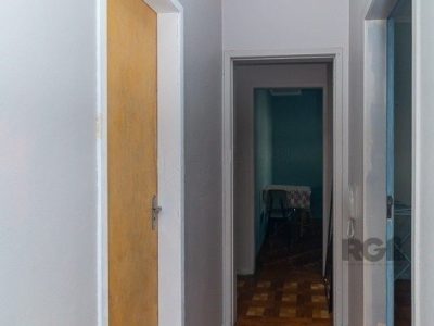 Apartamento à venda com 60m², 2 quartos, 1 vaga no bairro Azenha em Porto Alegre - Foto 5