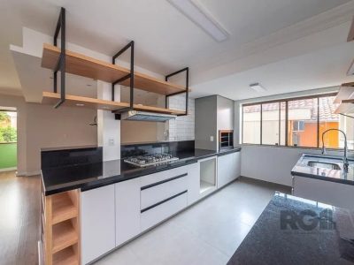 Apartamento à venda com 113m², 3 quartos, 1 suíte, 3 vagas no bairro Chácara das Pedras em Porto Alegre - Foto 2