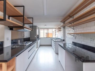 Apartamento à venda com 113m², 3 quartos, 1 suíte, 3 vagas no bairro Chácara das Pedras em Porto Alegre - Foto 3