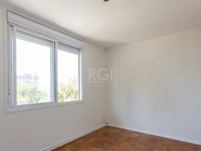 Apartamento à venda com 60m², 2 quartos, 1 vaga no bairro Rio Branco em Porto Alegre - Foto 2