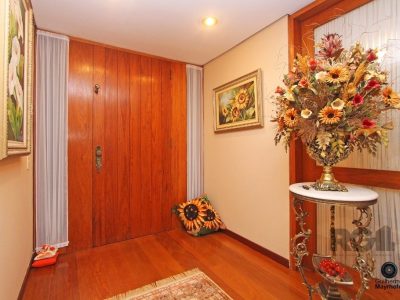 Apartamento à venda com 315m², 3 quartos, 1 suíte, 2 vagas no bairro Petrópolis em Porto Alegre - Foto 16