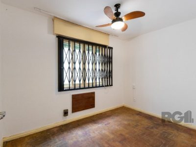 Apartamento à venda com 63m², 3 quartos no bairro Menino Deus em Porto Alegre - Foto 13