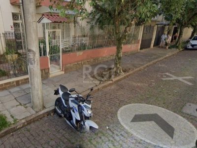 Apartamento à venda com 130m², 3 quartos, 2 suítes no bairro Santana em Porto Alegre - Foto 3