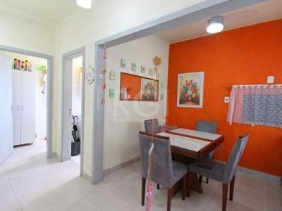 Casa à venda com 429m², 3 quartos, 1 suíte, 3 vagas no bairro Ipanema em Porto Alegre - Foto 7