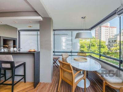 Apartamento à venda com 104m², 2 quartos, 1 vaga no bairro Petrópolis em Porto Alegre - Foto 2