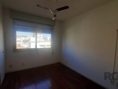 Apartamento à venda com 112m², 3 quartos, 1 suíte, 1 vaga no bairro Santana em Porto Alegre - Foto 5