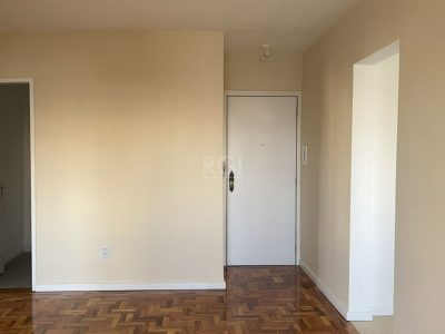 Apartamento à venda com 57m², 2 quartos no bairro Passo d'Areia em Porto Alegre - Foto 3