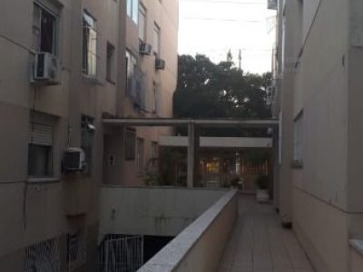 Apartamento à venda com 58m², 2 quartos no bairro Azenha em Porto Alegre - Foto 22