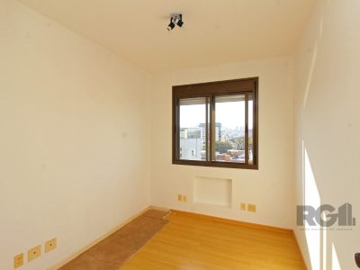 Apartamento à venda com 79m², 3 quartos, 1 suíte, 1 vaga no bairro Menino Deus em Porto Alegre - Foto 15