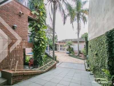 Casa à venda com 397m², 3 quartos, 1 suíte, 4 vagas no bairro Jardim Itu em Porto Alegre - Foto 20