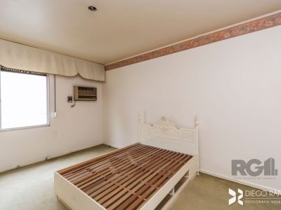 Apartamento à venda com 126m², 3 quartos, 1 suíte, 1 vaga no bairro Bom Fim em Porto Alegre - Foto 10