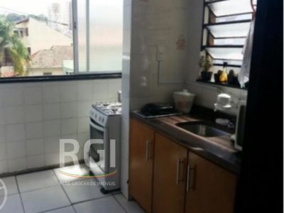 Apartamento à venda com 90m², 3 quartos, 1 vaga no bairro Partenon em Porto Alegre - Foto 11