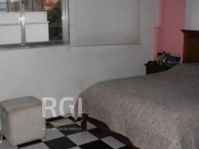 Apartamento à venda com 90m², 3 quartos, 1 vaga no bairro Partenon em Porto Alegre - Foto 2