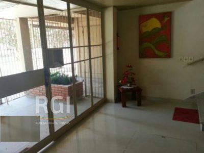 Apartamento à venda com 90m², 3 quartos, 1 vaga no bairro Partenon em Porto Alegre - Foto 7